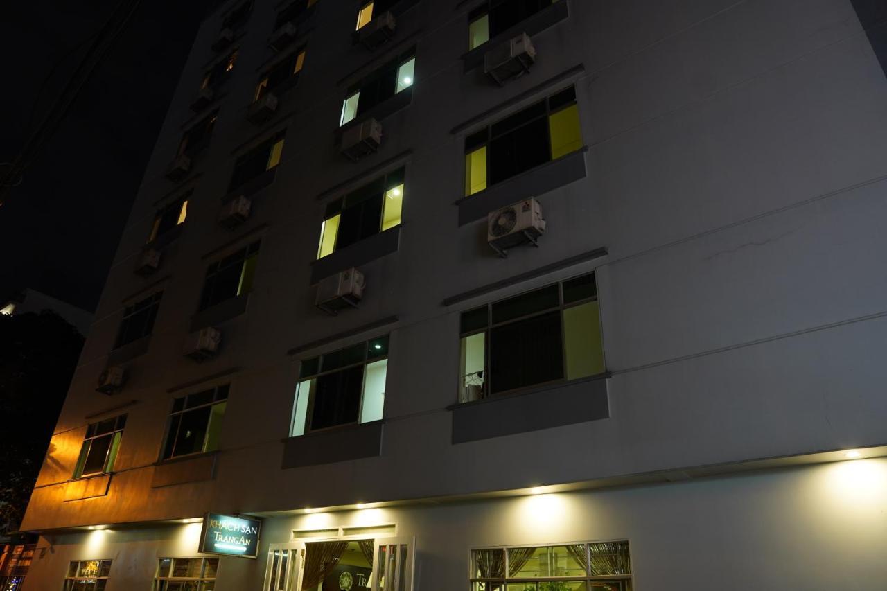 Trang An Hotel - 5 Minutes Landmark 81 Ciudad Ho Chi Minh  Exterior foto